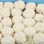 Шарики креветочные из мяса креветок Ваннамей в кокосовой панировке полуфабрикат замороженный Fish and More 500 г, этикетка, купить оптом и в розницу с доставкой по москве и московской области, недорого, низкая цена